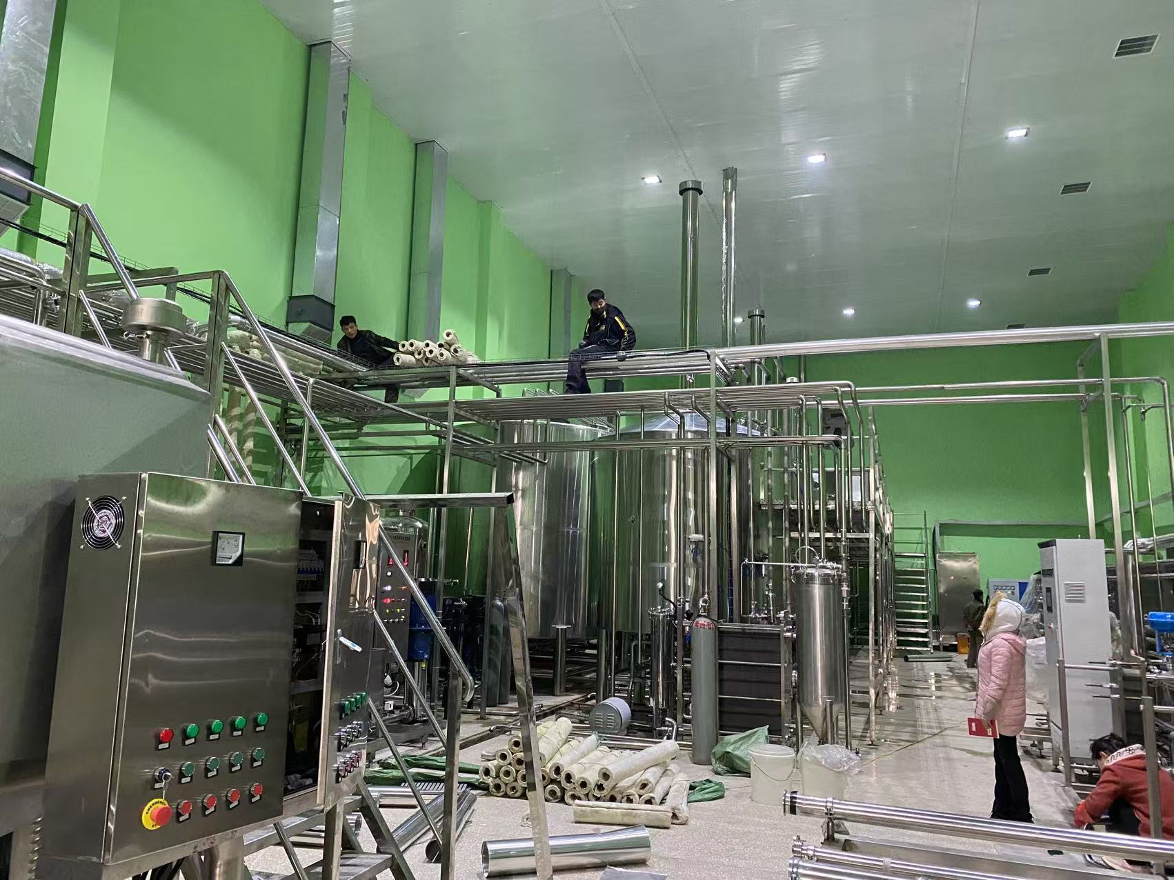 海淀精酿啤酒设备厂—精酿啤酒设备制造：传承工艺与创新科技的交融